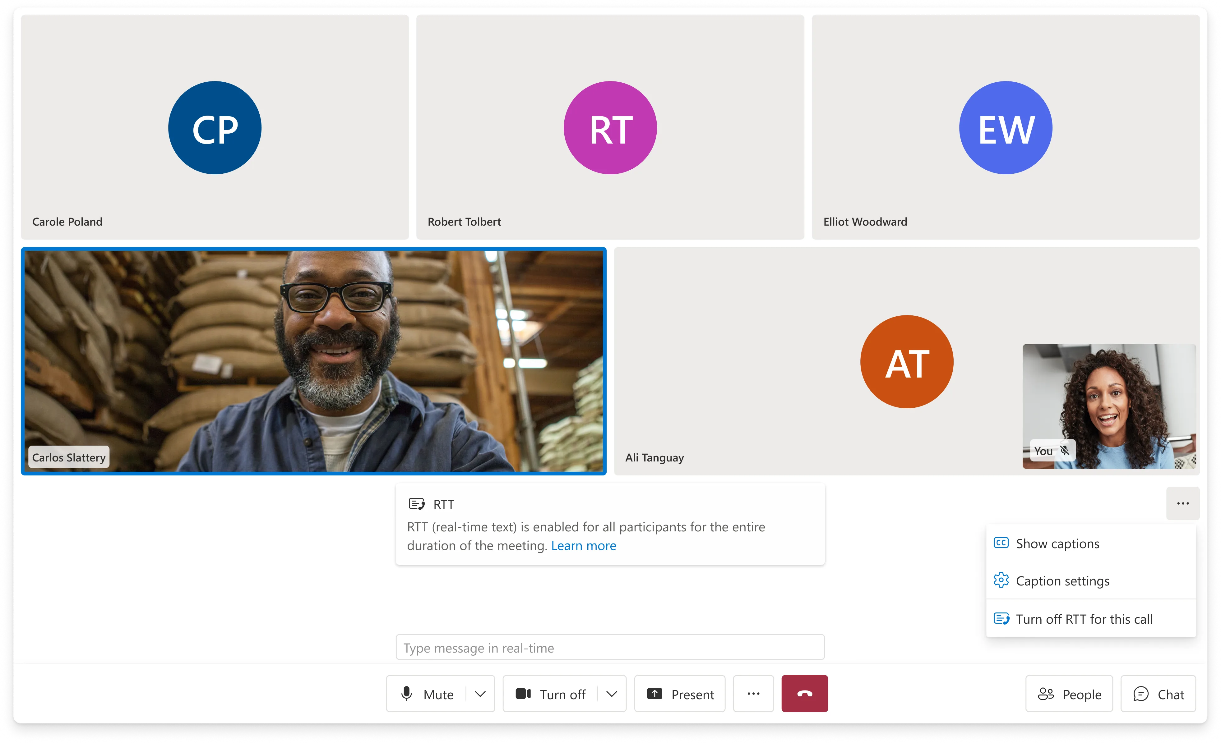 RTT settings menu — enable real-time text from call controls