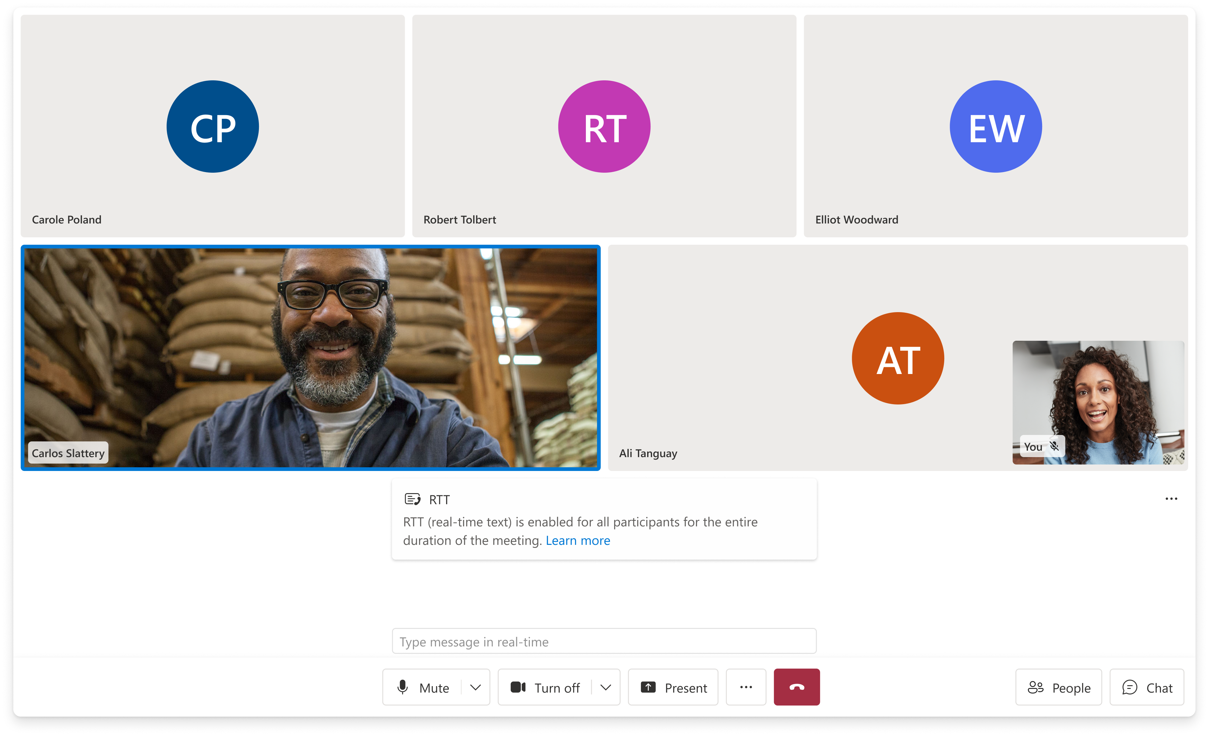 RTT panel open during an active call — real-time text appearing alongside video gallery